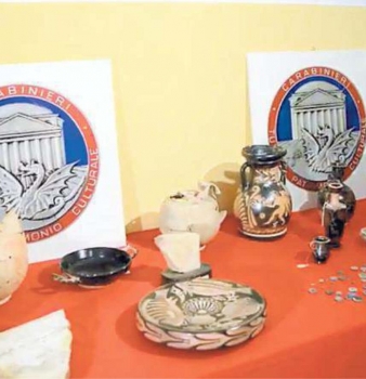 Traffico di reperti antichi, un sequestro nel Reggiano